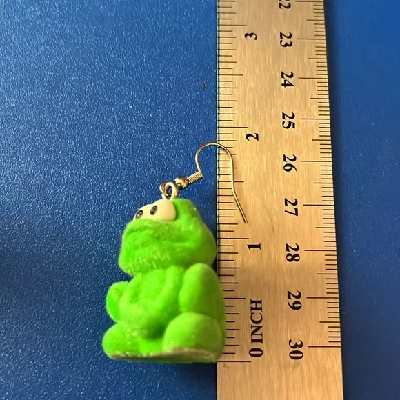 Frog Earrings - Picture 6 of 6